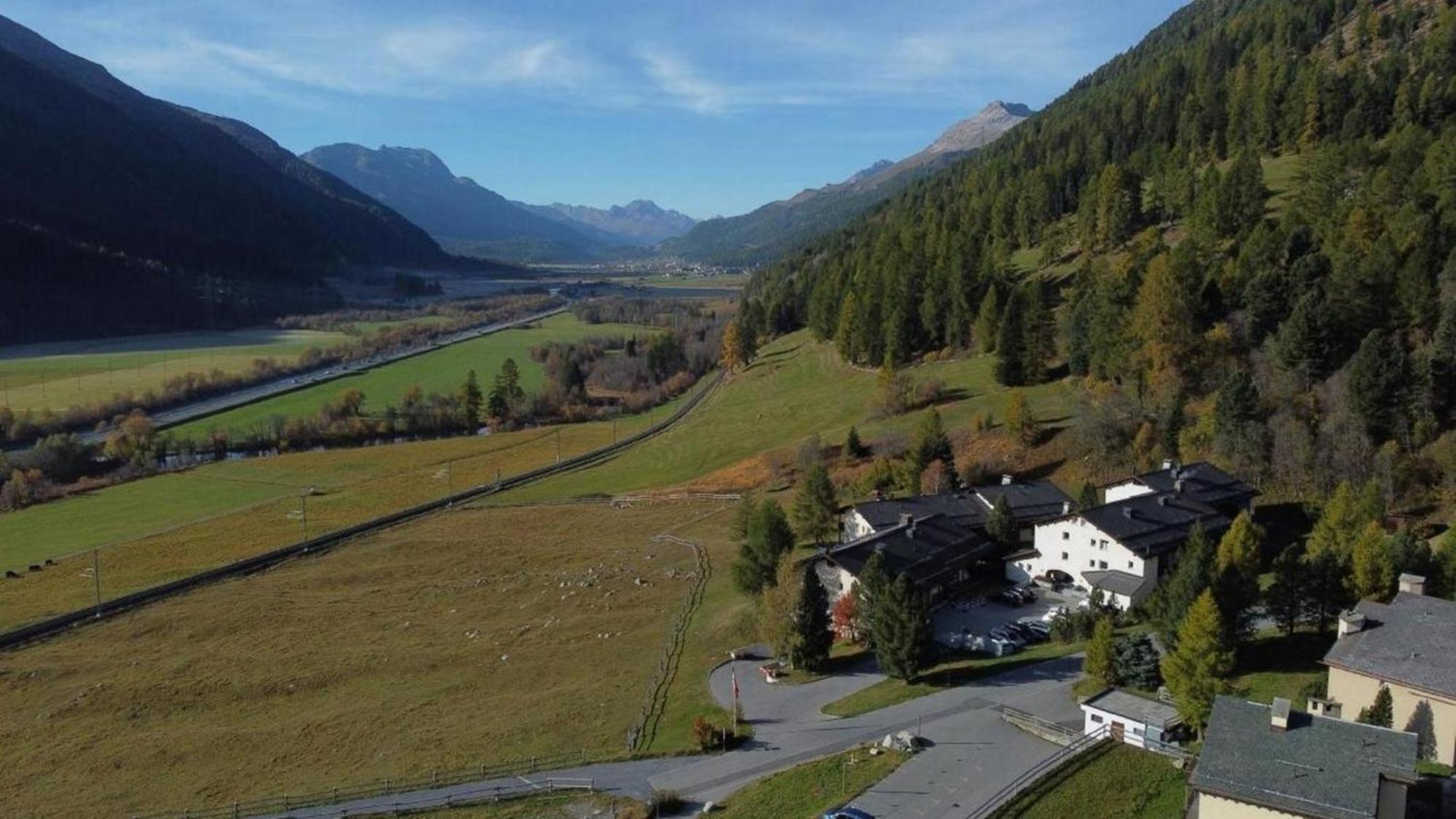 Ferienwohnung Residenz La Mora 21 "Bergbahnen Und Oev All Inklusive" Im Sommer La Punt-Chamues-ch Exterior foto